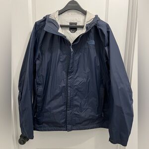 The North Face
Men’s rain jacket with hood
XL, blue